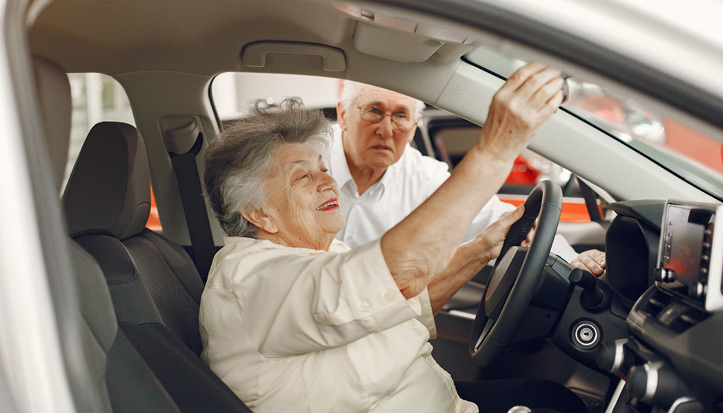 HIRE A DRIVER FOR YOUR OLD PARENTS