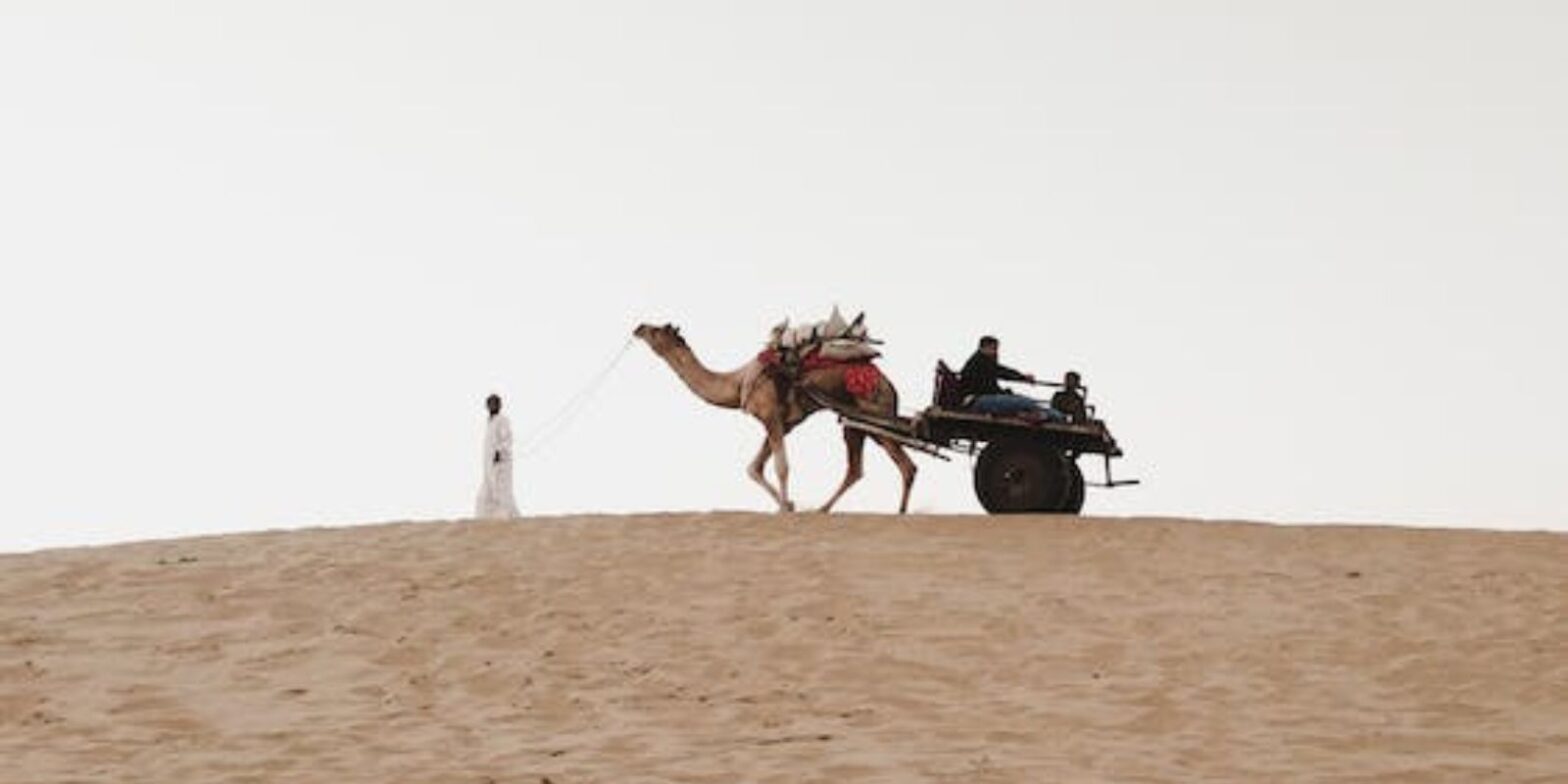 Discovering Rajasthan's Beauty: Hire a Driver for Outstation Travel in Jaipur